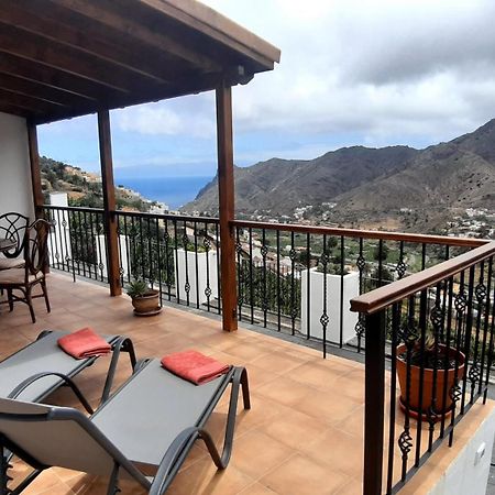 Casa La Sabina Roja 1 - Casa Con Impresionantes Vistas Sobre Hermigua Y El Mar Extérieur photo
